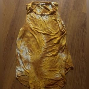 Yellow tide dye tank